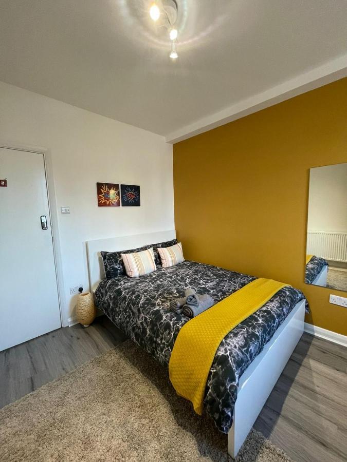 Willesden Green Rooms Лондон Екстериор снимка